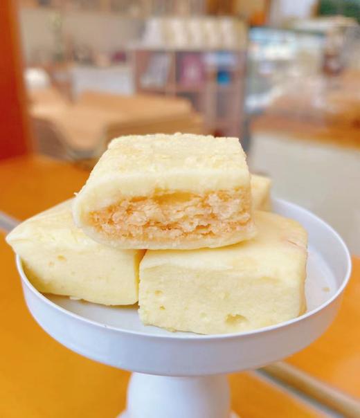 咸蛋黄牛乳派 商品图0