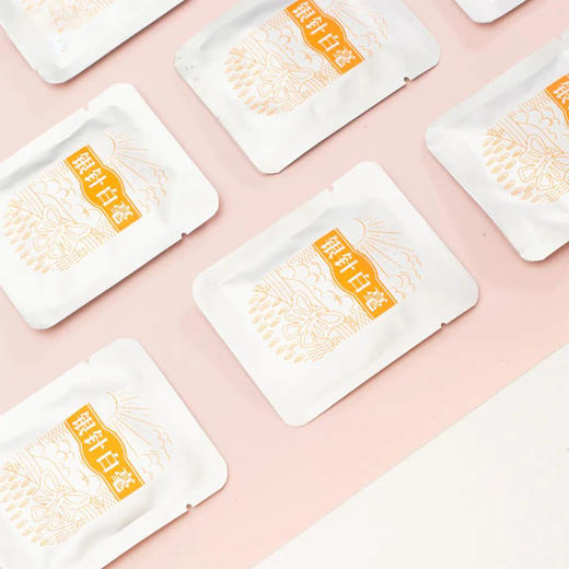 中茶蝴蝶牌福鼎老树白茶银针白毫5722饼干型茶叶紧压茶100g 商品图2