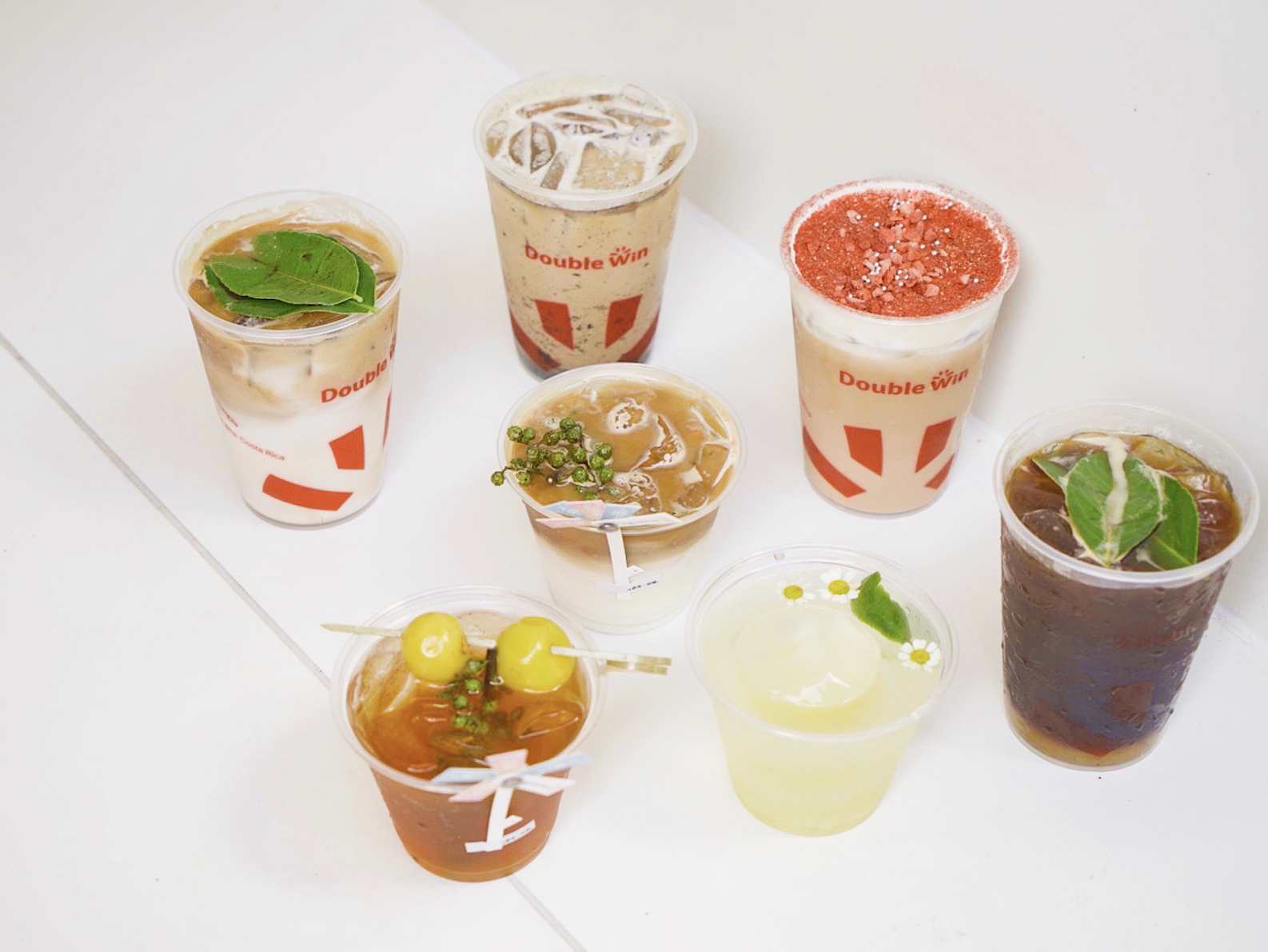 20平<em>小</em>店，日均300杯，他是如何用奶茶的方式卖咖啡的？