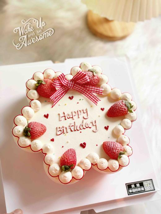 莓有烦恼，草莓🍓组合杯子蛋糕 商品图6