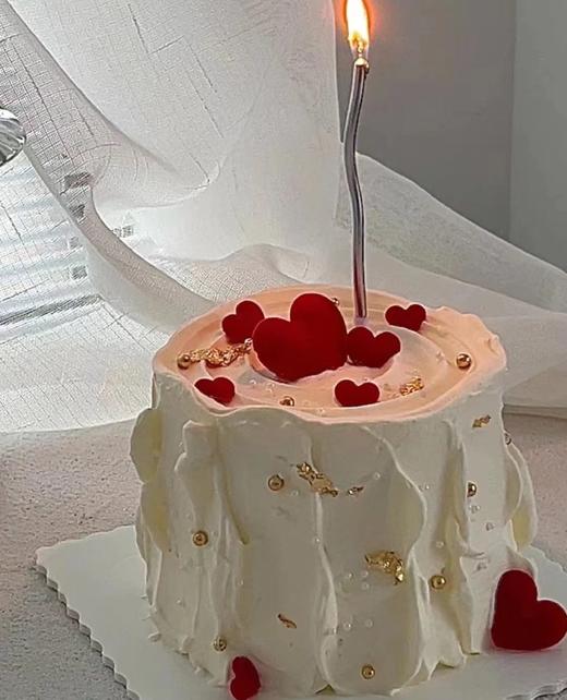 氛围感爱的味道主题蛋糕:（尽余生之慷慨，许你一世之偏爱) 商品图0