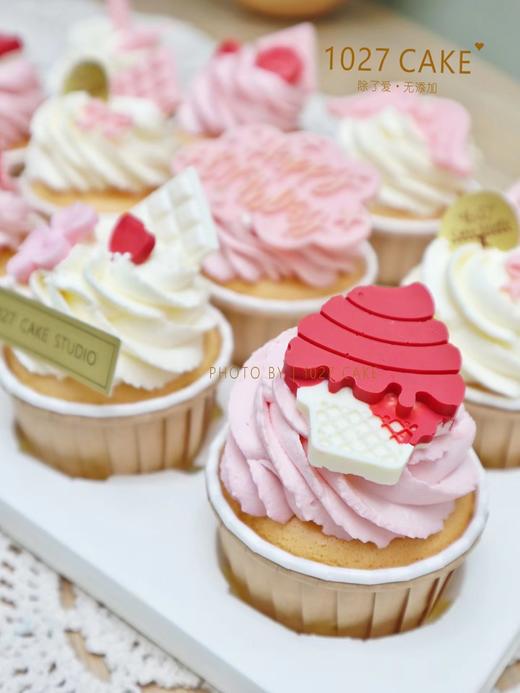 1027CAKE | 粉色系 少女心 巧克力装饰 纸杯蛋糕 商品图3