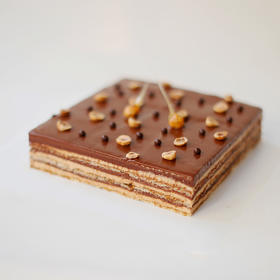 巧克力榛子蛋糕