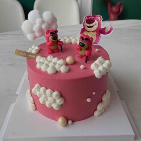 草莓熊 · 奶油蛋糕