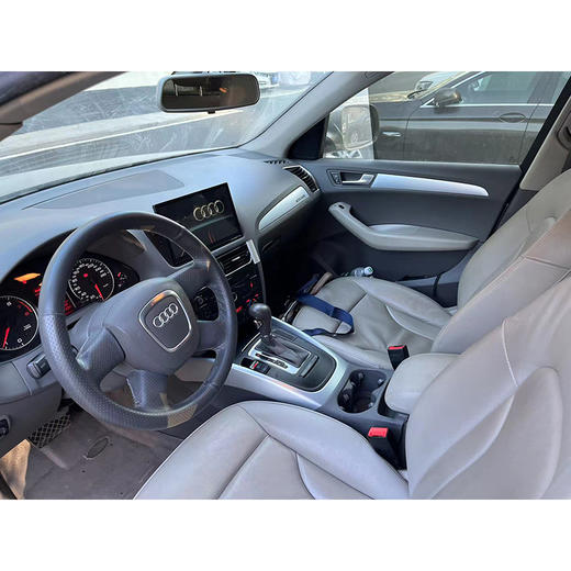 奥迪 Q5 2.0TFSI 动感型 【长租-北京】 商品图3