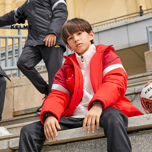 卡尔美 儿童连帽短款棉服中甲同款足球训练服连帽保暖棉衣 商品图0