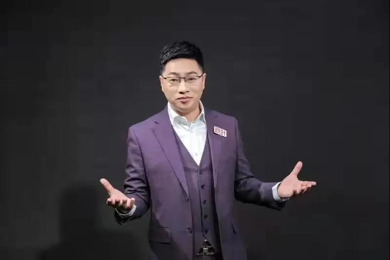 籌備30天，首次跨年演講吸引15000人付費觀看，秋葉直播活動拆解！