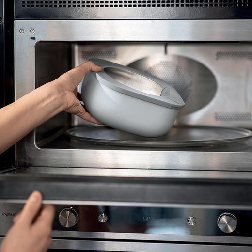 【意大利进口密封保鲜盒微波炉可用】炫彩饭盒储物盒 保鲜时间长方便携带 商品图4