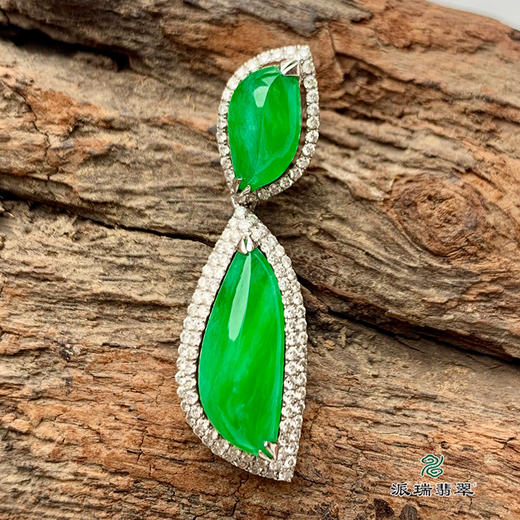 派瑞翡翠 18k金翡翠挂件 糯冰种 阳绿 商品图3