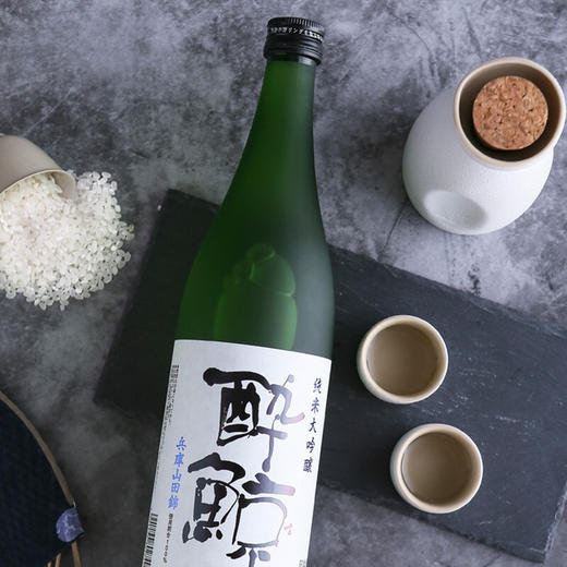 日本醉鲸山田锦纯米大吟酿清酒720ml/220018 雅丽清爽的平衡口感 商品图2