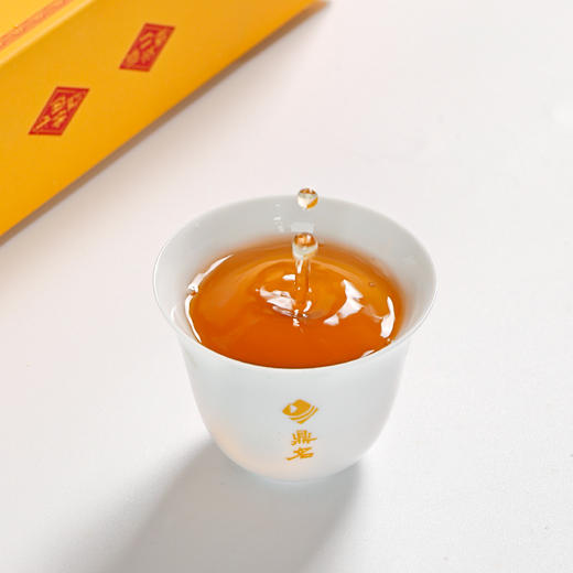 鼎名·紧压金花白茶2017·礼盒装460g 商品图2