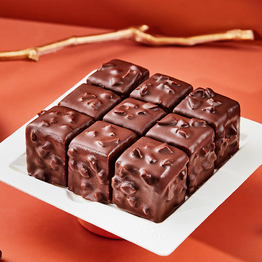 黑色堡垒 榛果黑巧蛋糕 奶油慕斯蛋糕 商品图0