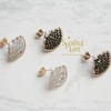 SpoiledBrat Jewelry 斜长石/尖晶石/铁矿石/堇青石扇形耳钉 商品缩略图0