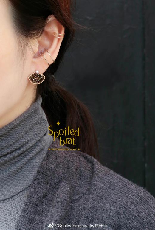 SpoiledBrat Jewelry 斜长石/尖晶石/铁矿石/堇青石扇形耳钉 商品图3