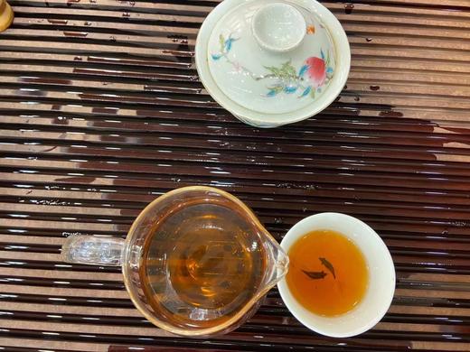 2011年云南情普洱熟茶饼 商品图3