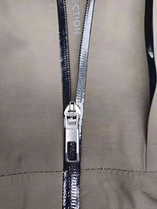 清仓库不退换 瑞典高端航海品牌 SAIL RACING三层压胶冲锋衣 商品图5