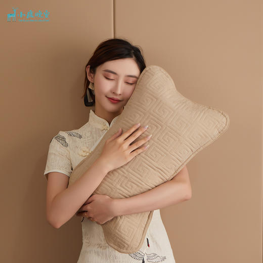 艾珠养生枕 6味草本艾珠 8种睡姿牵引塑颈长效按摩 棉绒织造亲肤舒适 非遗技艺枕头 商品图4