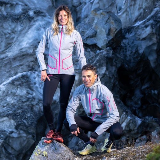 UGLOW旗舰款越野冲锋衣RAIN JACKET男女款跑步运动户外健身跑马拉松比赛越野跑防水透气装备 商品图5