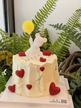 520甜蜜蛋糕，5寸加高(小熊灯光白色、暖色随机）