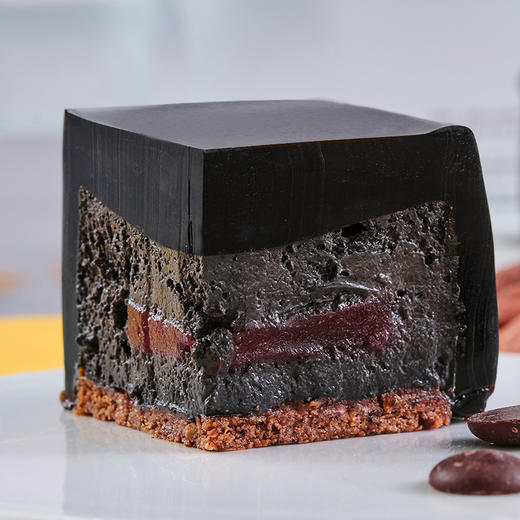 Mr.Black 可以让牙齿变黑的黑芝士蛋糕 商品图3
