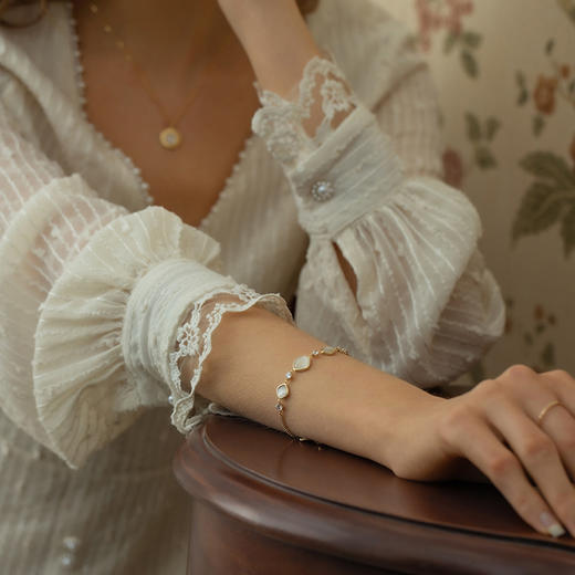 Oflye潮流饰品 猫眼石手链可调节抽拉式女高质感首饰轻奢小众设计精致闺蜜手饰品 商品图2
