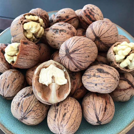 云南老树新鲜核桃、鲜嫩脆爽、口感好、没有添加剂、原汁原味 商品图3