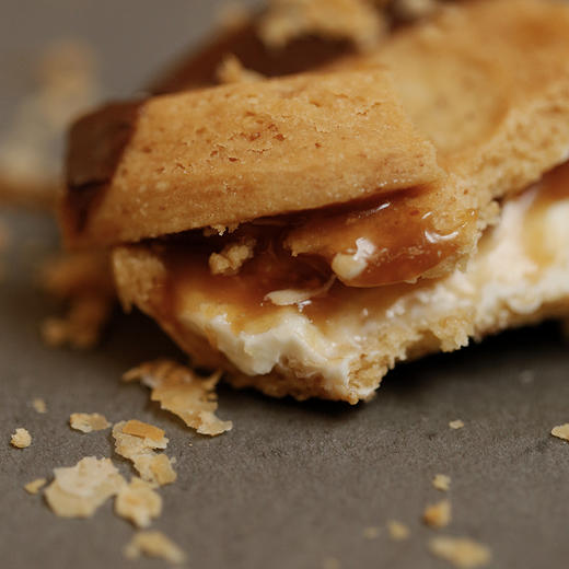 海盐太妃味｜冷冻经典版曲奇烧（4枚/盒） 商品图3