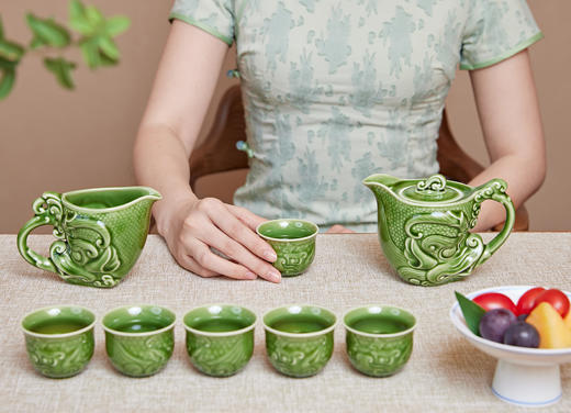 【茶具】龙首陶瓷茶具1壶6杯附茶海 壶280ml/杯55ml/海250ml 商品图0