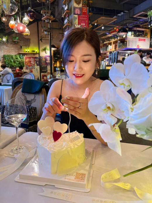 爱心巧克力蛋糕（提前24小时预订） 商品图0