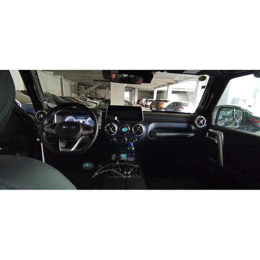 北京 BJ40 2.3T 自动四驱环塔冠军版 【长租-北京】 商品图5