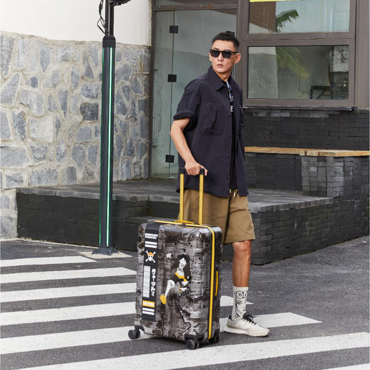 ONE PIECE/航海王 正版联名 20\26寸行李箱黑色织带特别版 A-9827-1 商品图1