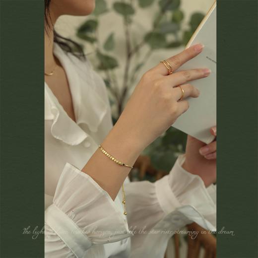 Oflye潮流饰品 高质感碎银几两方块手链女镀18k金色小众轻奢方砖手串 商品图2