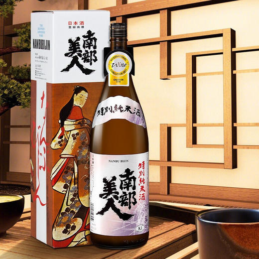日本南部美人特别纯米清酒1.8L/220029 清澈透明口感圆润又丰满 商品图0