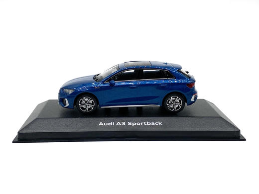奥迪A3 Sportback车模2021款1:43 商品图3