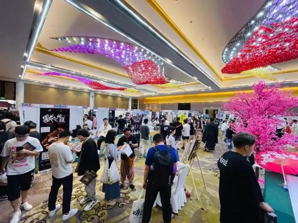 剧本杀「真香」警告！这个200亿规模的市场，如何让年轻人流连忘返
