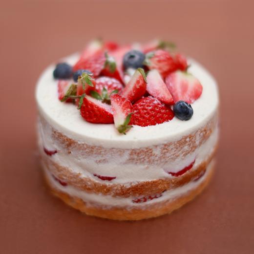 8英寸｜草莓小姐+198元当季花束 商品图0