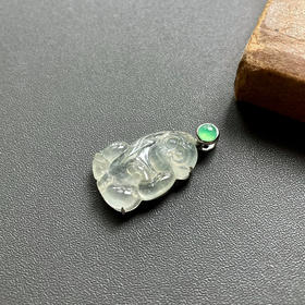 高冰到玻璃种翡翠灵猴献瑞