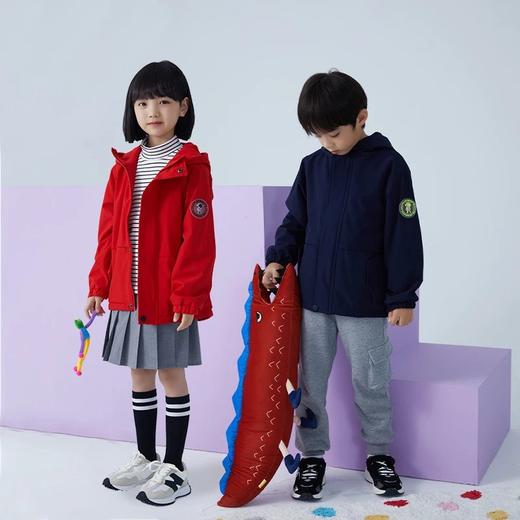 【3-5天发货】龙之涵 亲子款三防加绒连帽冲锋衣 纯棉卫衣卫裤 中大童秋冬上衣 婴幼儿A类标准 商品图9