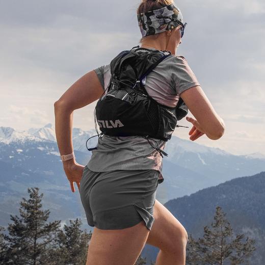 瑞典SILVA大容量越野背包 Strive Light Black 10男女跑步运动户外越野跑可容纳多种装备 商品图2