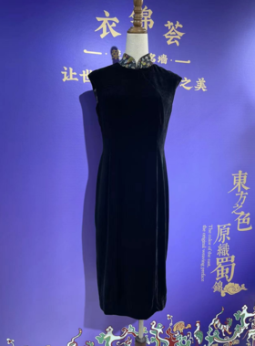 25BWQP8102黑色喜凤丝绒旗袍JW1040