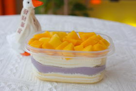 芋泥芒果千层盒子