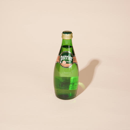 Perrier 巴黎水含气桃子味饮料 330ml 商品图0