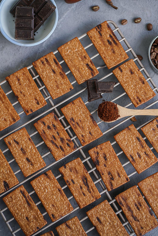 咖啡黑巧饼干 新年大礼包 年货小零食 商品图5