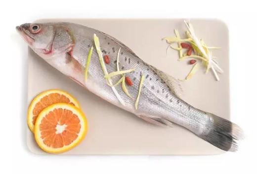 鲈鱼  700g/条（活鱼重量）（默认杀好，不杀请备注） 商品图0