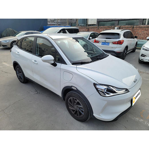 哪吒V 标准续航版升级型【长租-北京】 商品图2