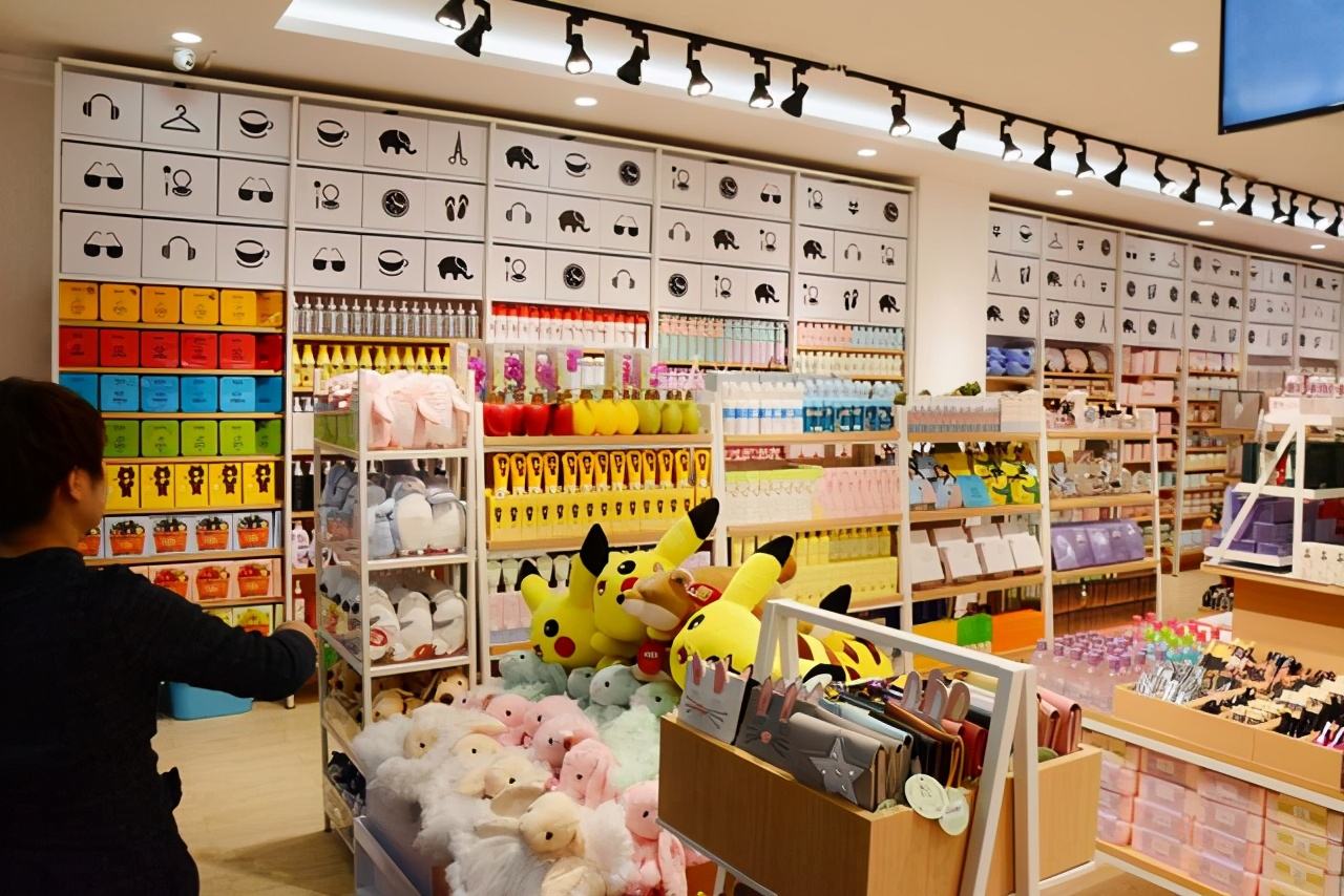 开一家便宜到哭的10元店，如何通过社群玩转私域？