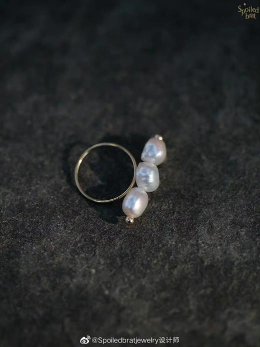 SpoiledBrat Jewelry巴洛克珍珠平衡戒指 商品图3