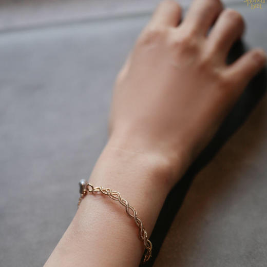 SpoiledBrat Jewelry编织麻花系列 | 银灰色巴洛克珍珠手链 商品图2