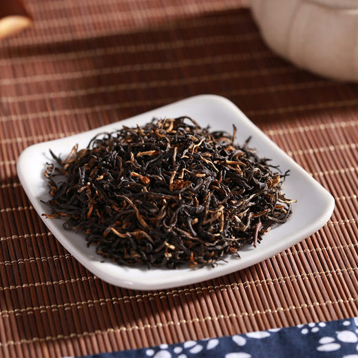 【金骏眉】 三金七黑 汤色金黄 回甘带蜜（2.12-2.24停发） 商品图2