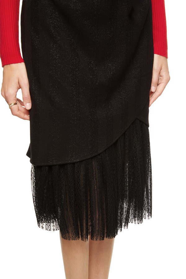 ava 黑色双层不规则半身裙 8368